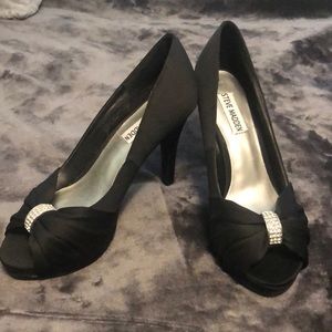Steve Madden peep toe